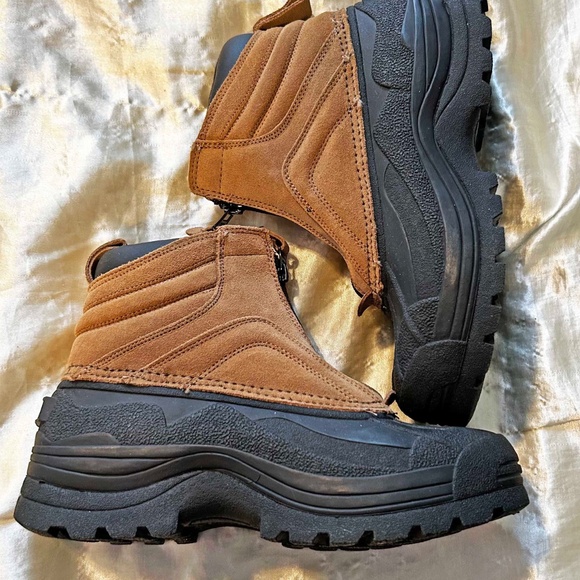 BOOTS, SNOW &/OR HIKING, ANKLE HEIGHT, ASCENT, SZ 7, SUEDE LEATHER, TAN & BLACK, - Picture 4 of 13